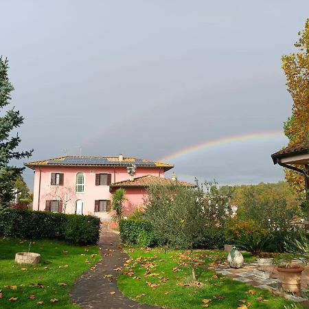 Pianore Pirro & Sharon House B&B 외부 사진