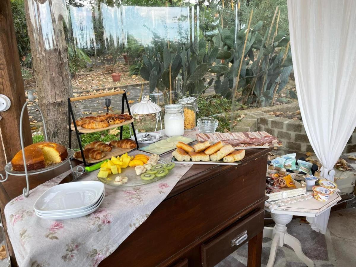 Pianore Pirro & Sharon House B&B 외부 사진